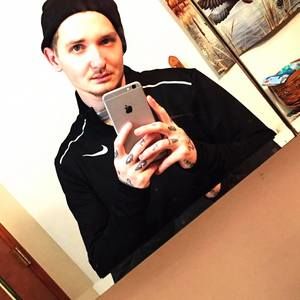 Meet your Posher, Josh